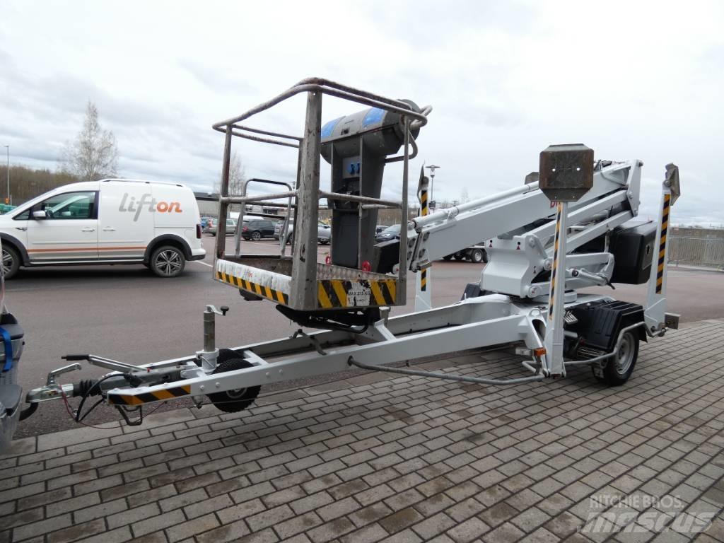 Dino 160 XT Skylift Pótkocsira szerelt emelők és állványok