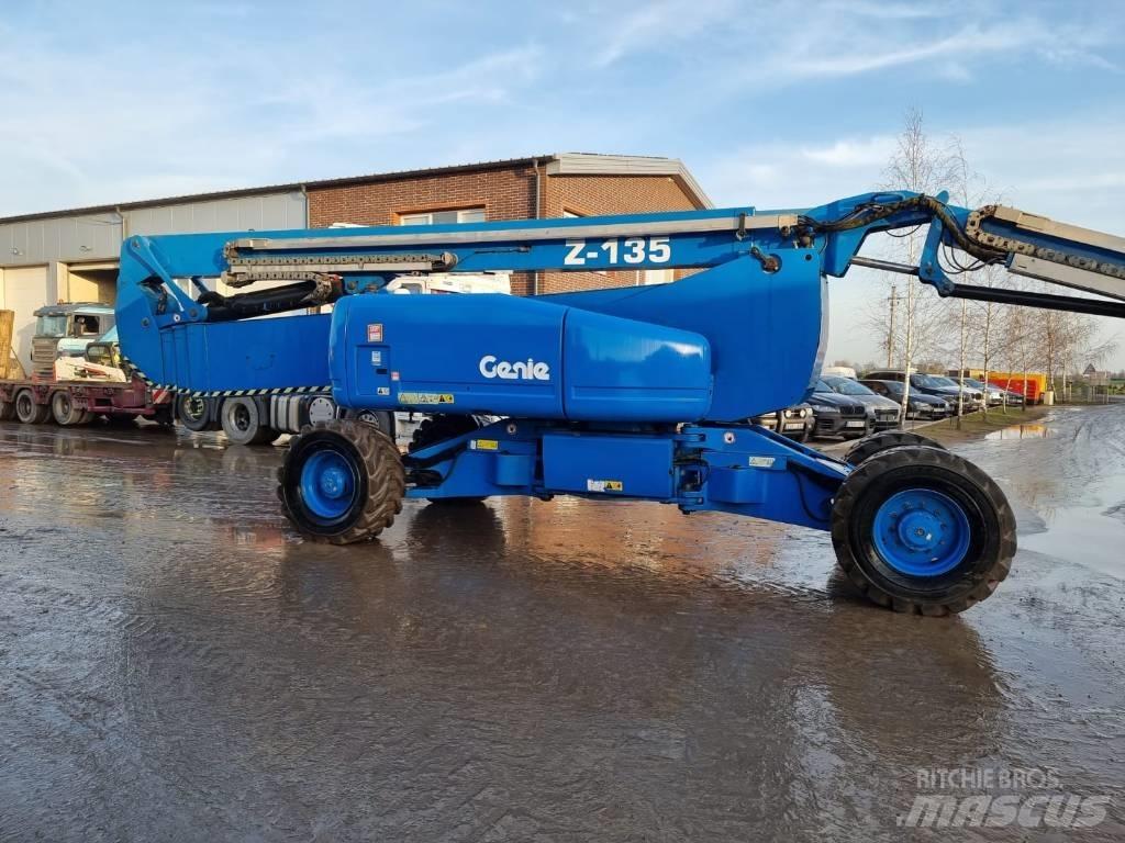 Genie Z 135 4x4 Karos emelők