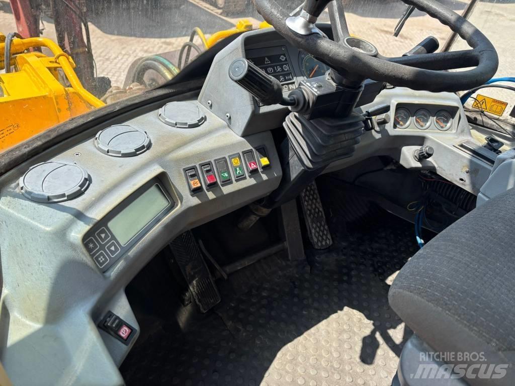 Volvo L 180 C Gumikerekes homlokrakodók