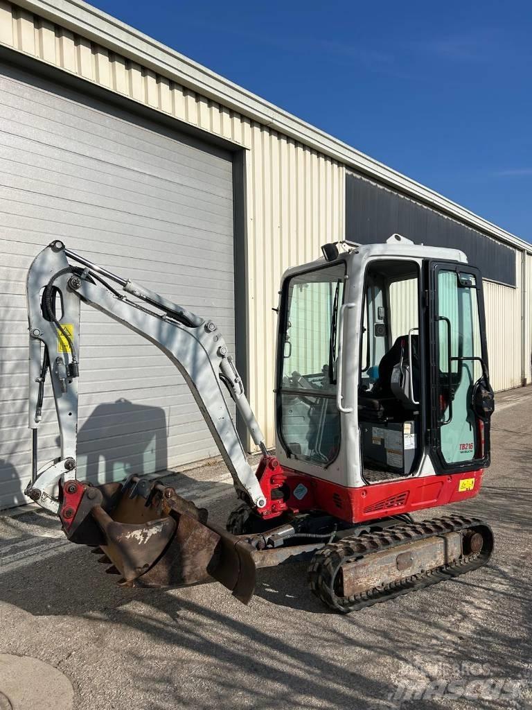 Takeuchi TB216 Mini kotrók < 7t