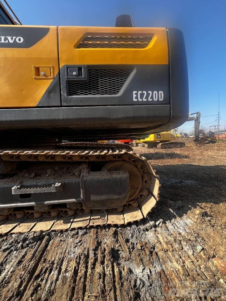 Volvo EC 220 Lánctalpas kotrók
