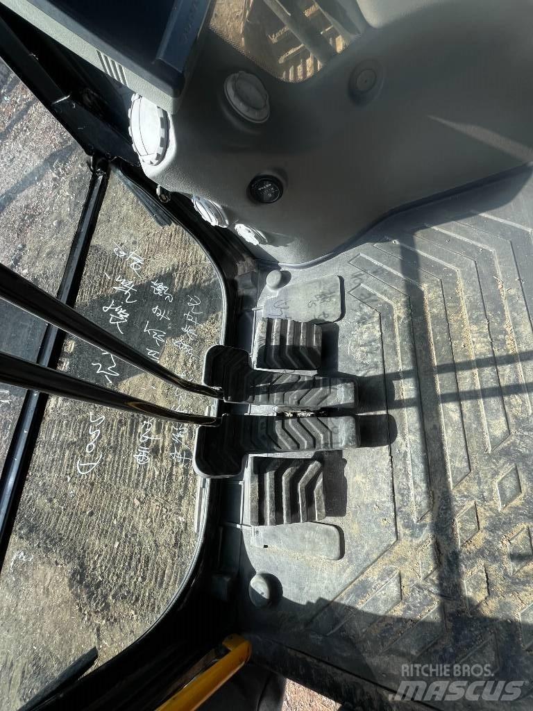 Volvo EC 220 Lánctalpas kotrók
