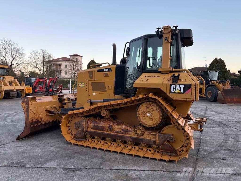 CAT D 6 N XL lánctalpas dózerek