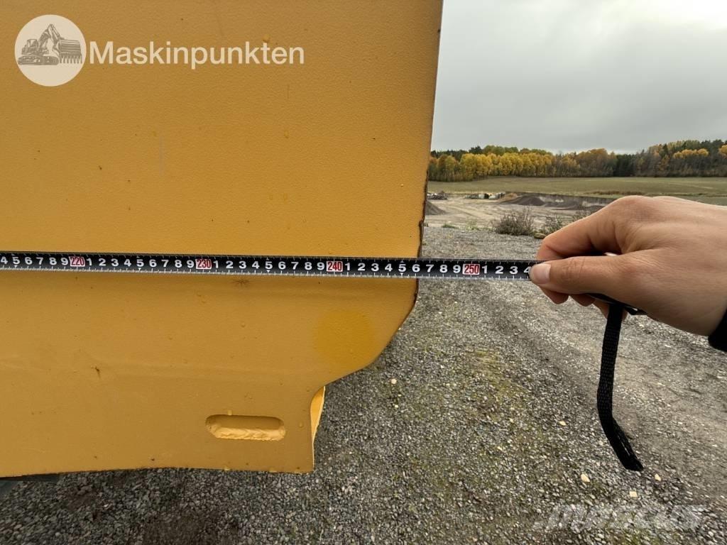 Metsjö MetaQ 60 Billenő pótkocsik
