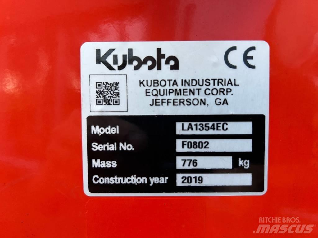 Kubota M 8540 Traktorok