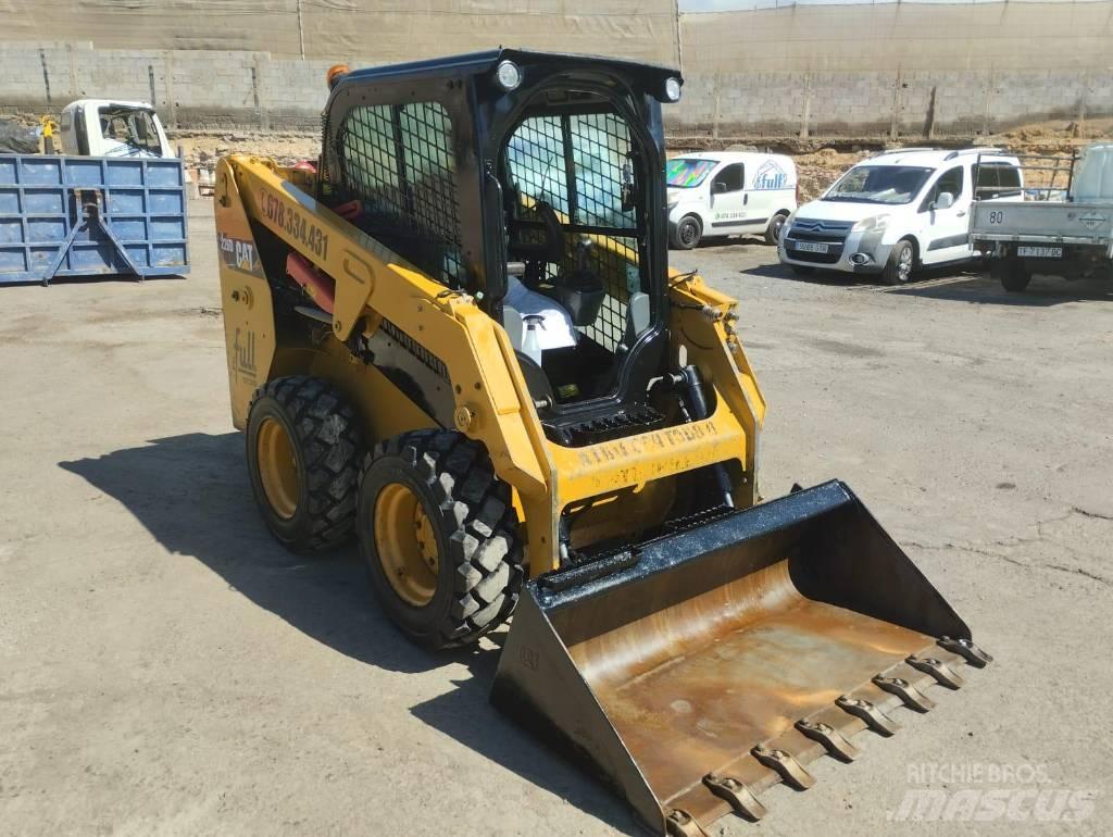 CAT 226 D Kompaktrakodók