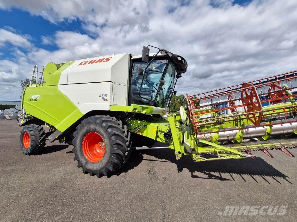 CLAAS Tucano 430 Kombájnok