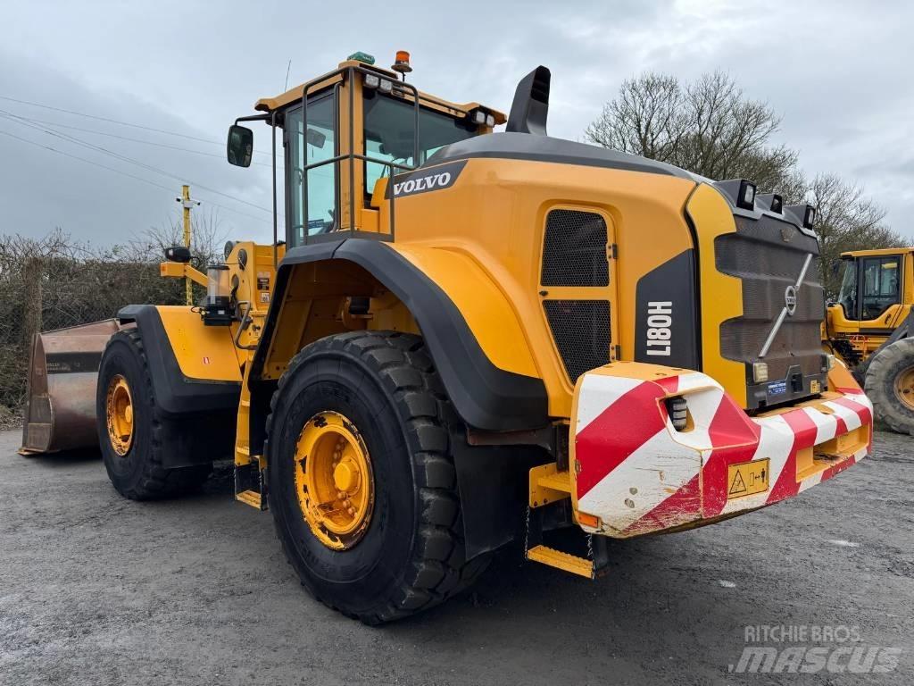 Volvo L 180 H Gumikerekes homlokrakodók