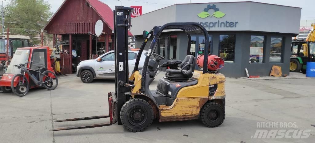 CAT GP 25 N Gázüzemű targoncák