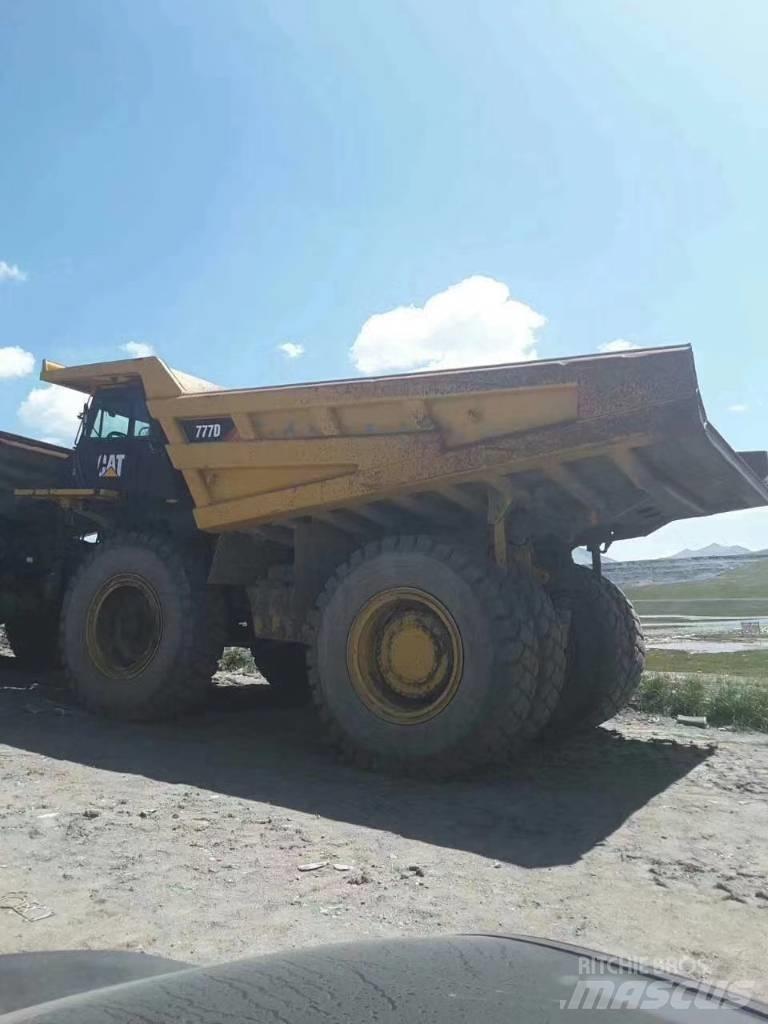 CAT 777 D Nehézdömper