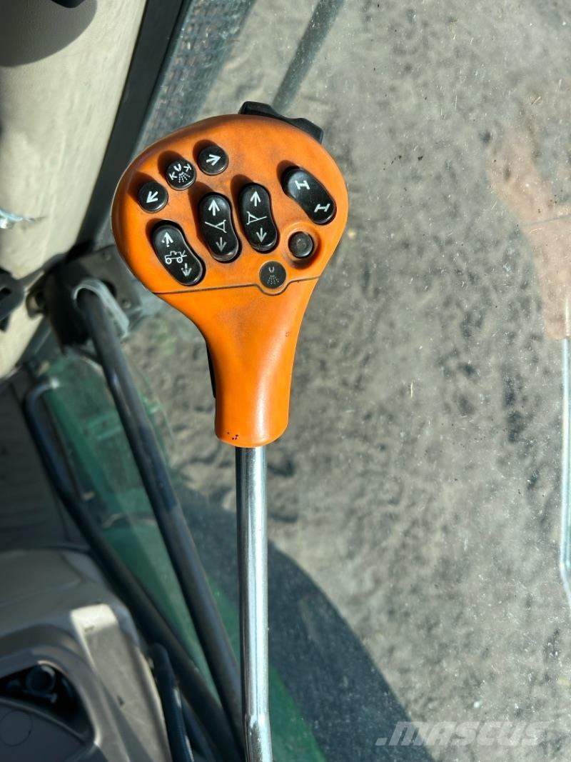 John Deere R962i Vontatott trágyaszórók