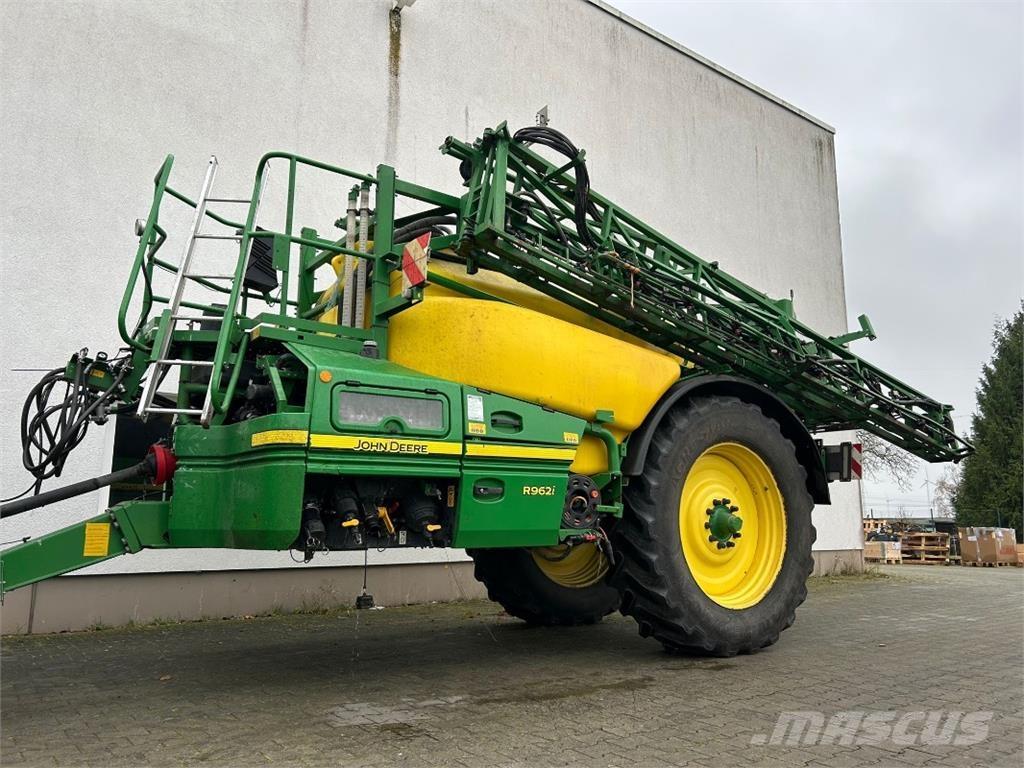 John Deere R962i Vontatott trágyaszórók