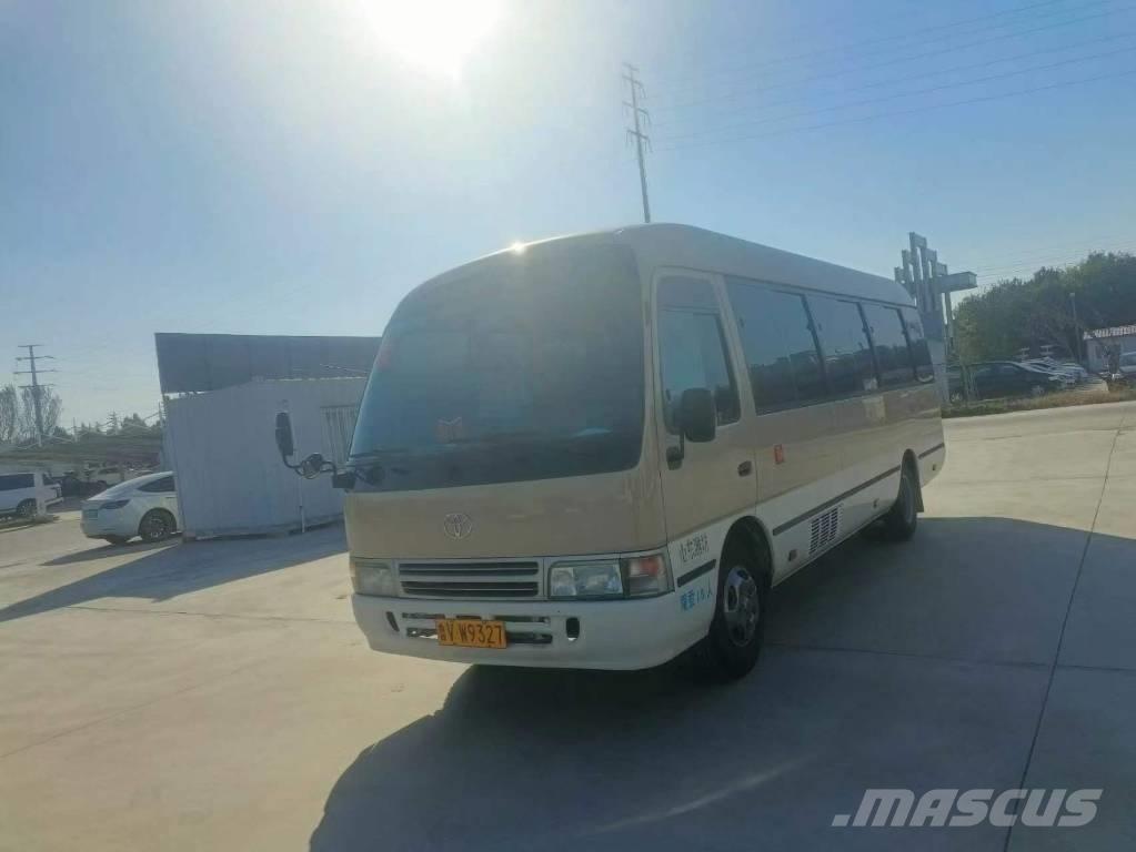 Toyota Coaster Bus Mini buszok