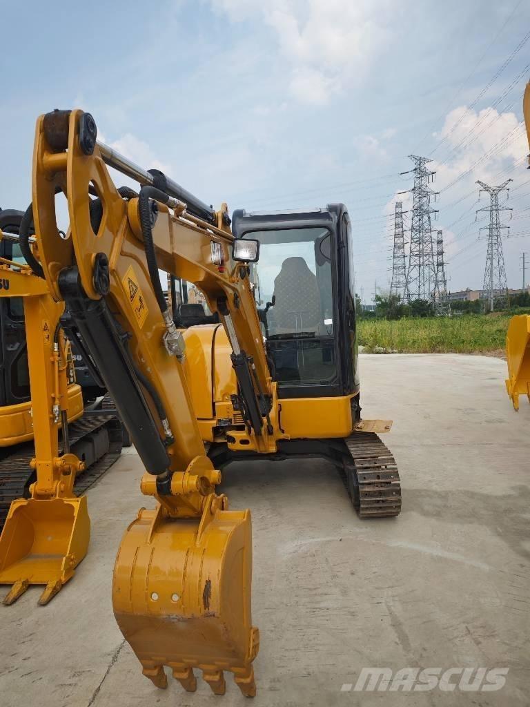 CAT 303.5 E CR Mini kotrók < 7t