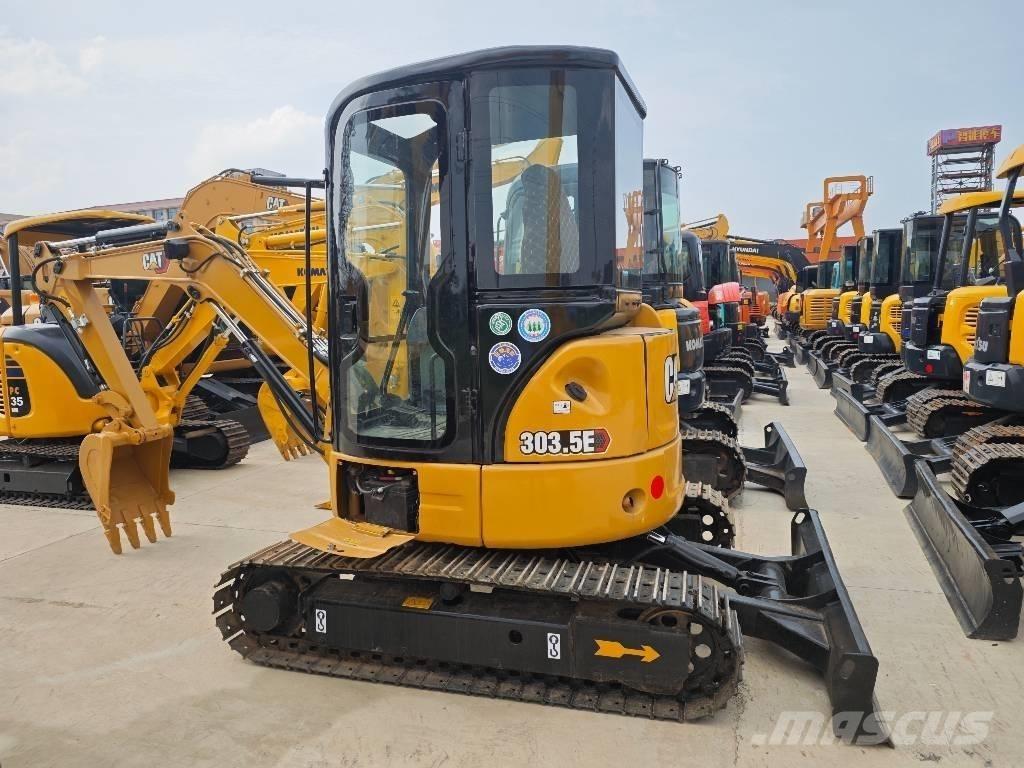 CAT 303.5 E CR Mini kotrók < 7t