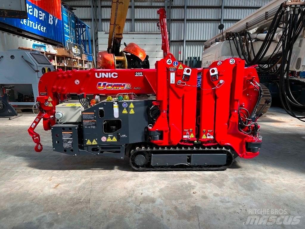 Unic URW 095 Terepdaruk