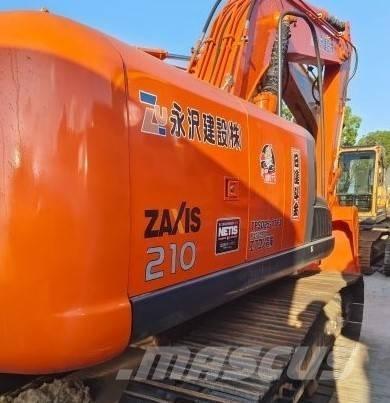 Hitachi ZX 210 Lánctalpas kotrók