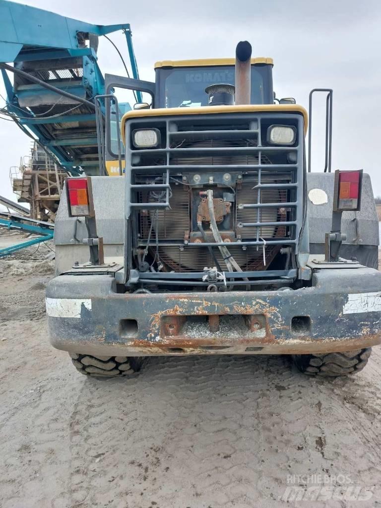 Komatsu WA380-5 Gumikerekes homlokrakodók