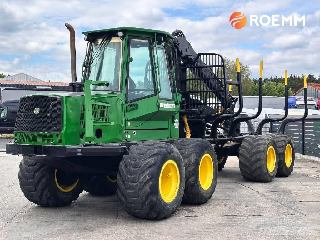 John Deere 1110 D Kihordók