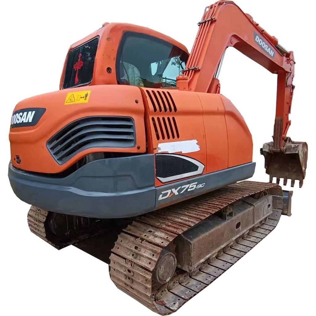 Doosan DX 75-9 C Lánctalpas kotrók