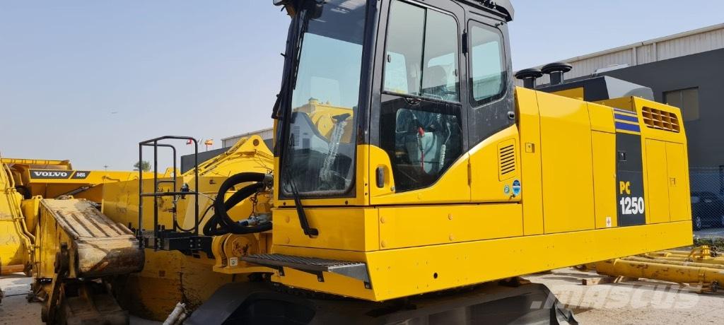 Komatsu PC 1250-8 Lánctalpas kotrók