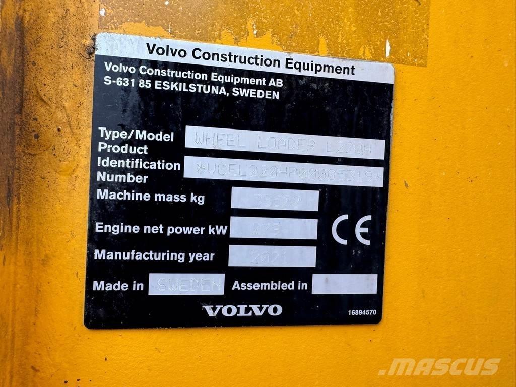 Volvo L220H Gumikerekes homlokrakodók