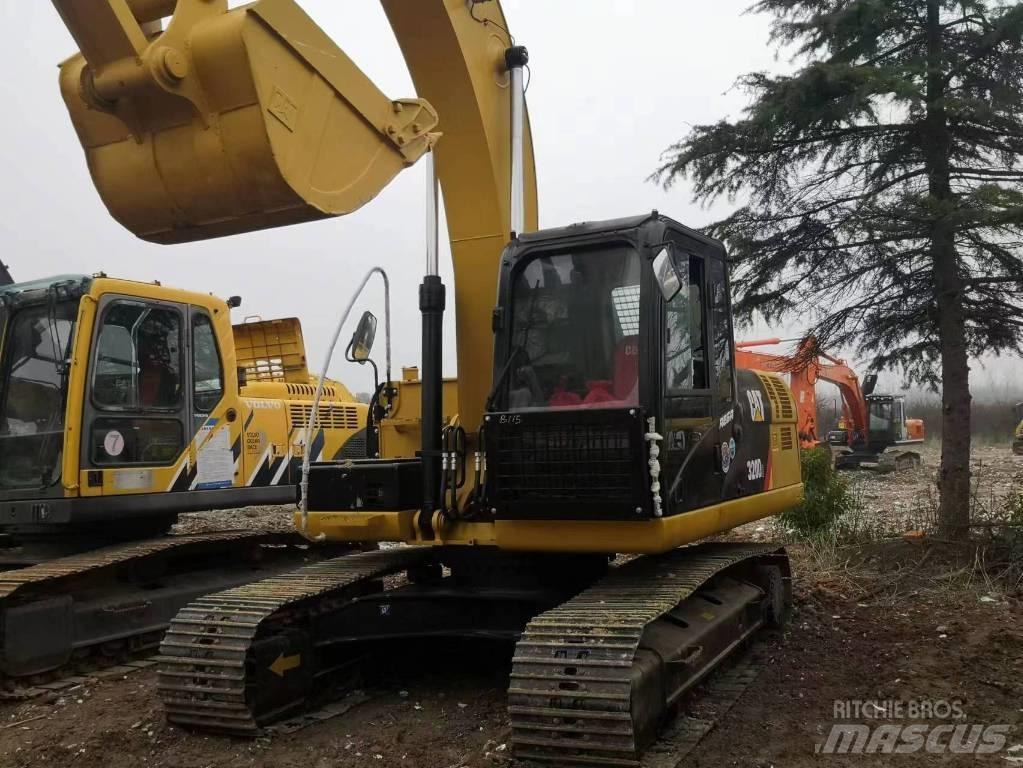 CAT 320 D L Lánctalpas kotrók