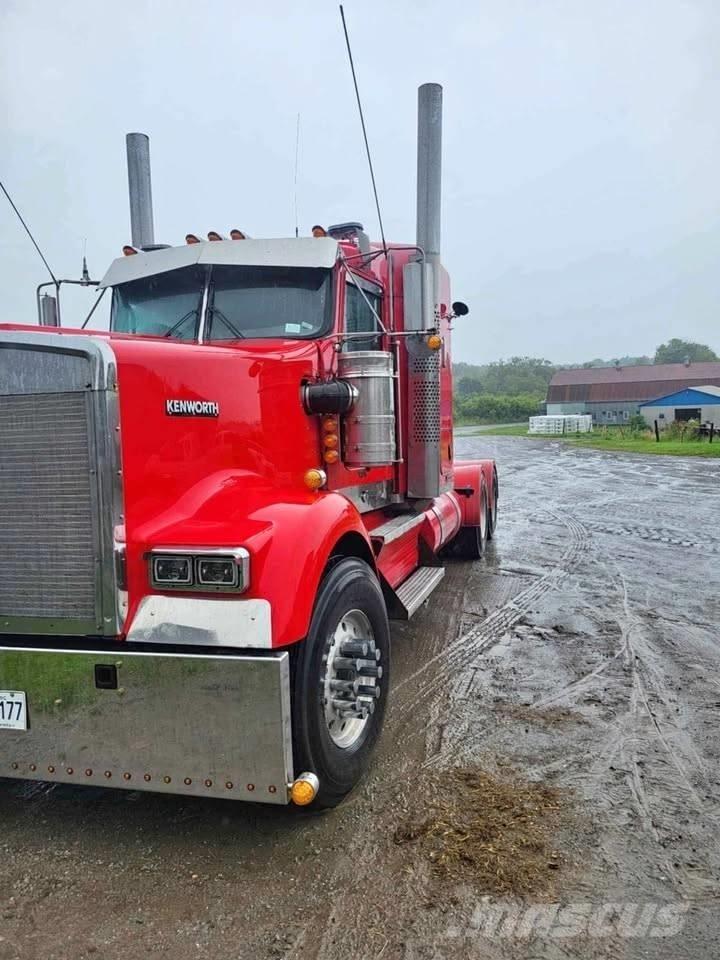 Kenworth W 900 L Nyergesvontatók
