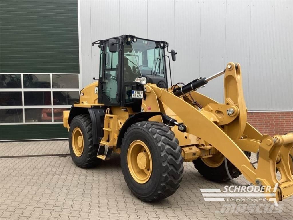 CAT 914 HL Gumikerekes homlokrakodók