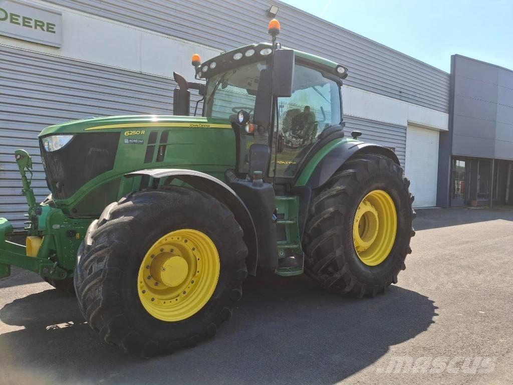 John Deere 6250R Traktorok