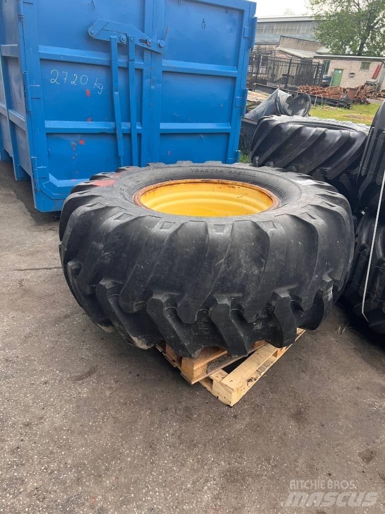 Nokian 700/70-34 Gumiabroncsok, kerekek és felnik