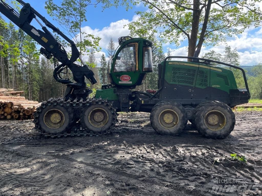 John Deere 1270G 8WD Betakarítók