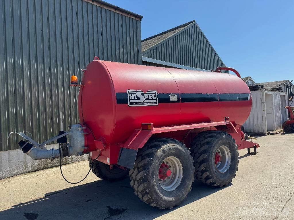 Hi-Spec 2500 Tanker Poranyag tartályos