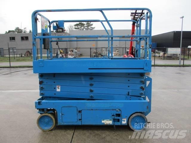 Genie GS 3246 (962) Ollós emelők