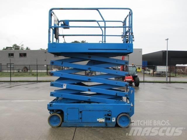 Genie GS 3246 (962) Ollós emelők