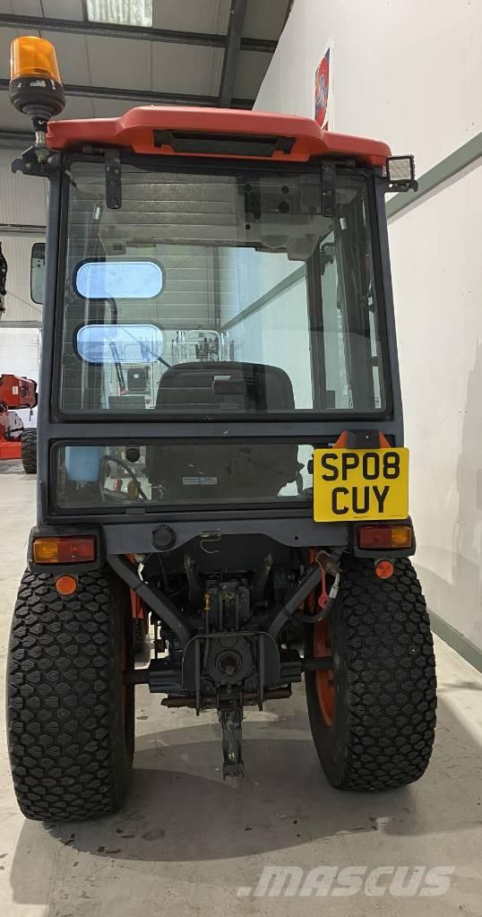 Kubota B2530 Kompakt traktorok