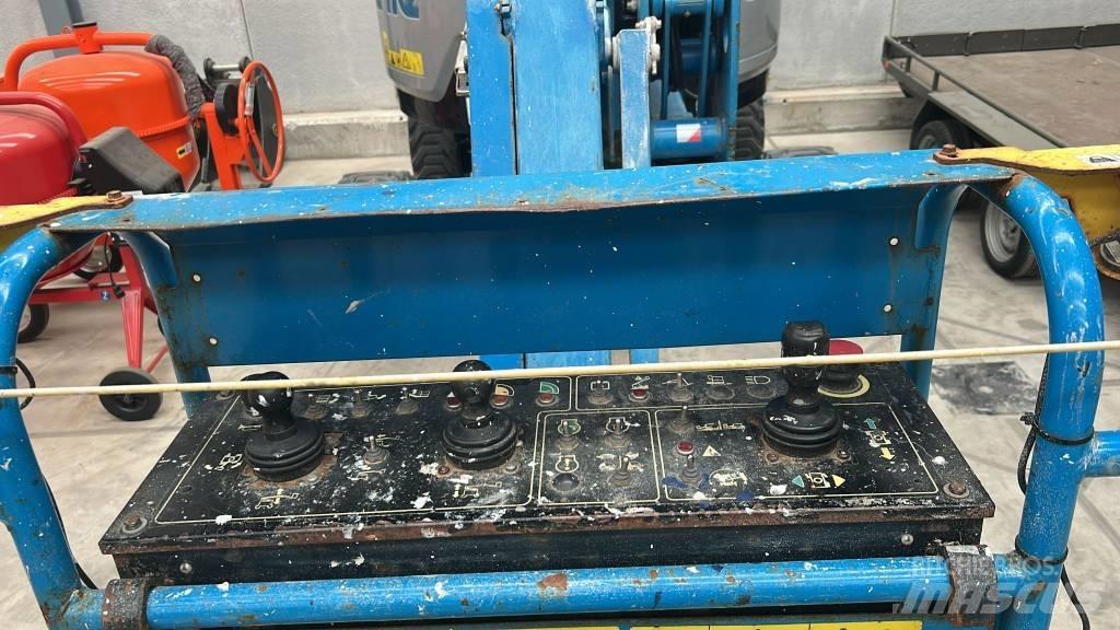 Genie Z 45/25 XC Karos emelők