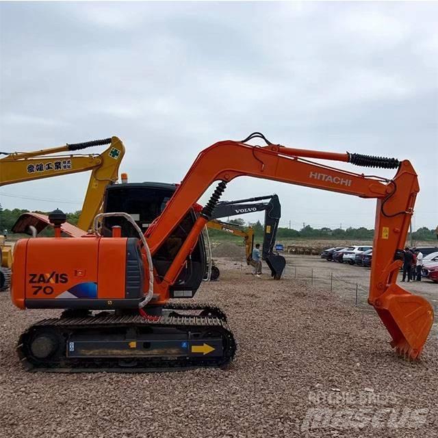 Hitachi ZX 70 Mini kotrók < 7t