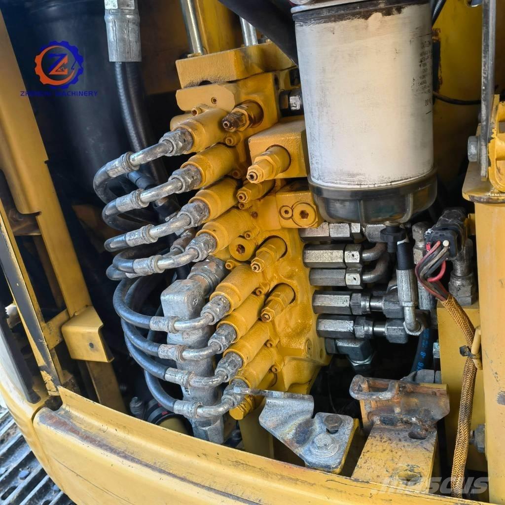 CAT 308 D Közepes (midi) kotrók 7 t - 12 t