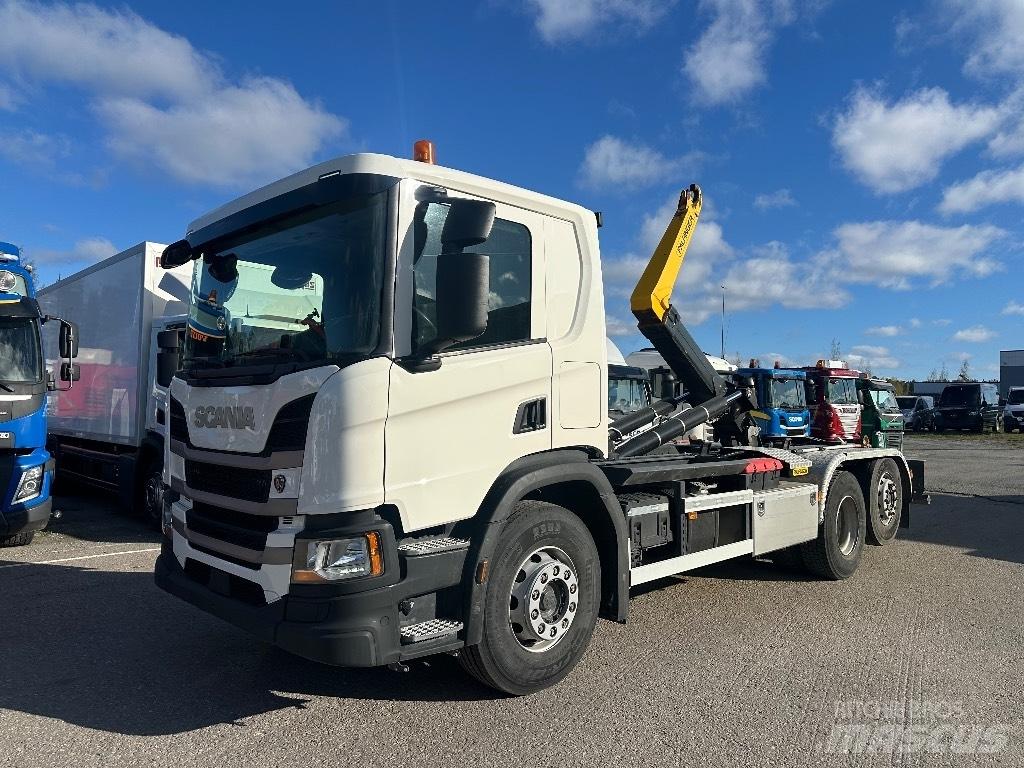 Scania P 360 Horgos rakodó teherautók