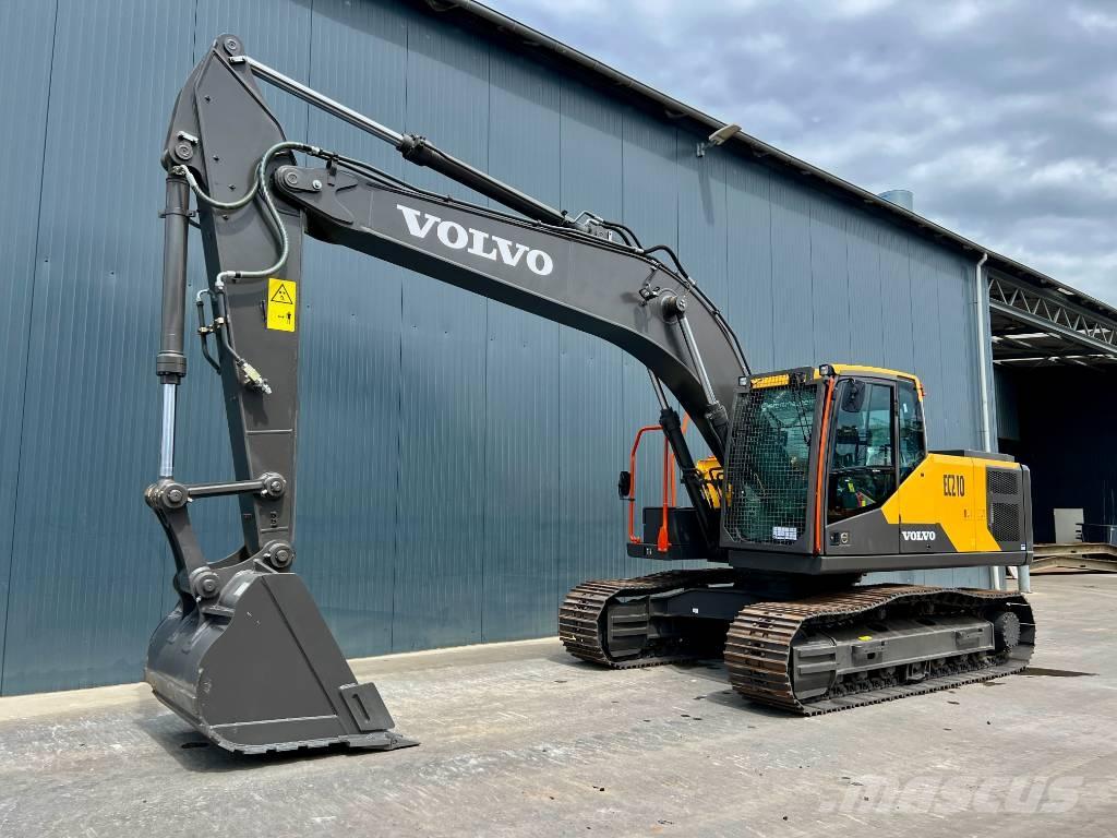 Volvo EC210 Lánctalpas kotrók