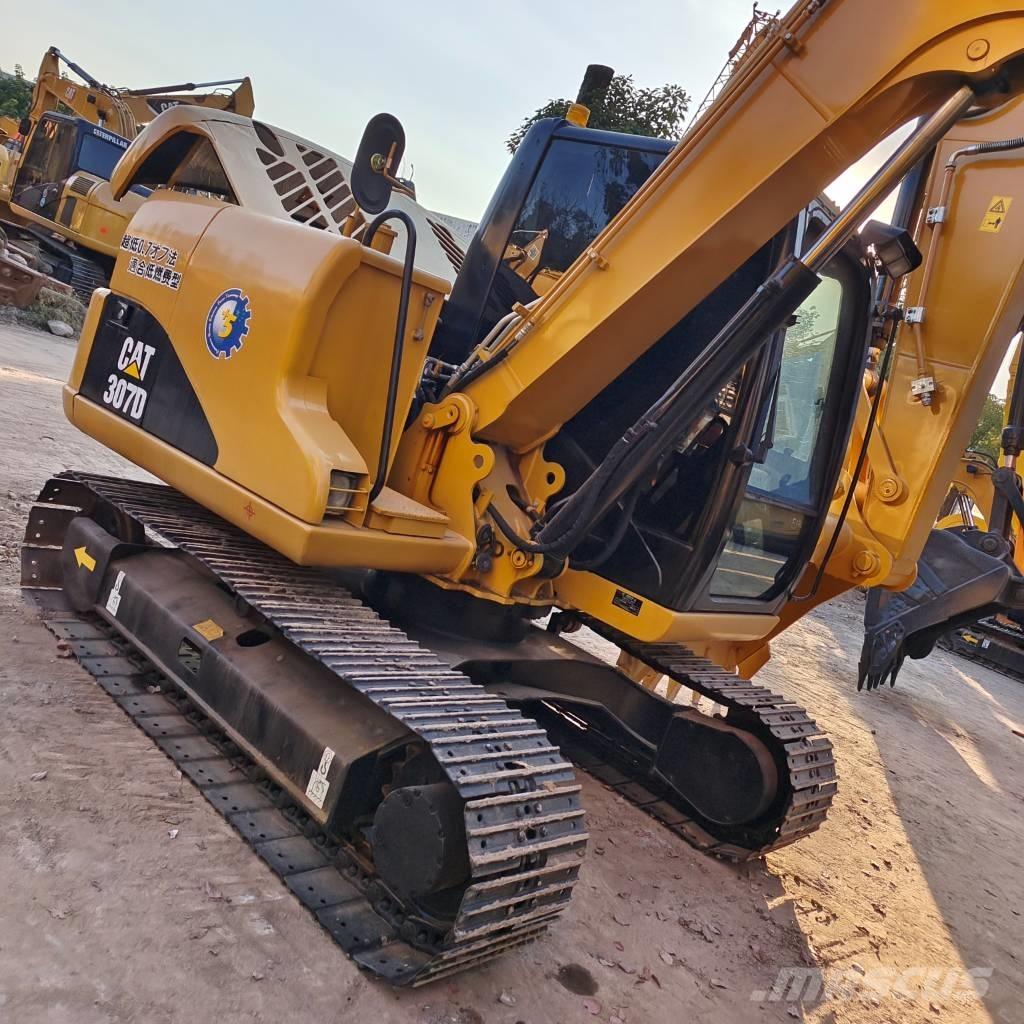 CAT 307 D Lánctalpas kotrók