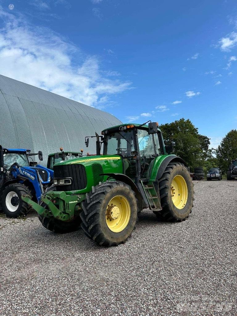 John Deere 6820 AP Traktorok