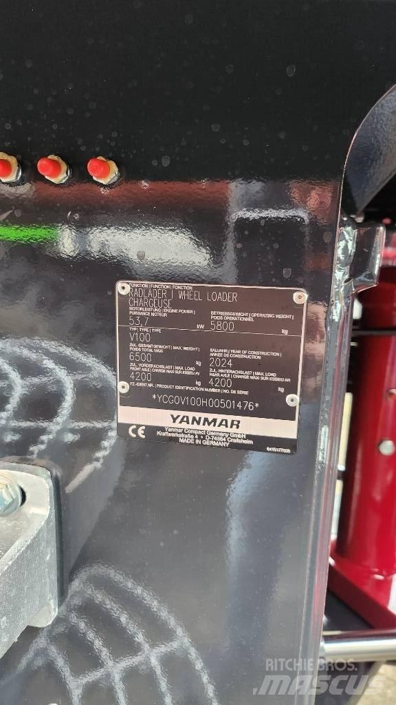 Yanmar V100/5 Gumikerekes homlokrakodók