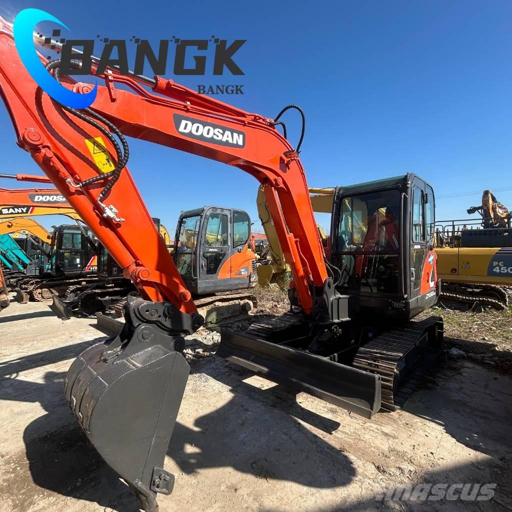Doosan dx60 Lánctalpas kotrók