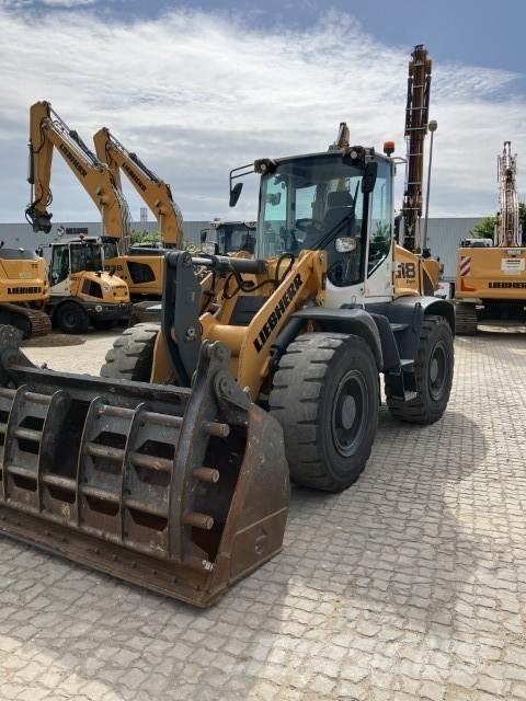 Liebherr L 518 Gumikerekes homlokrakodók