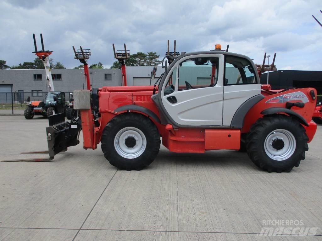 Manitou MT 1440 (014) Teleszkópos rakodók