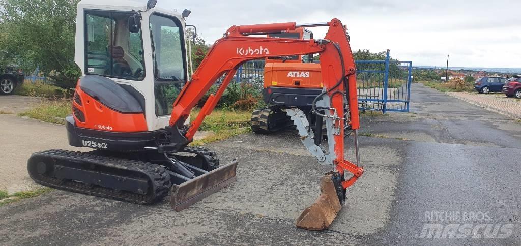 Kubota U 25-3 Mini kotrók < 7t