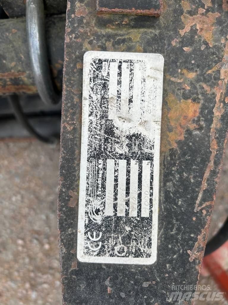 XYZ Rundbalsgrip Homlokrakodó tartozékok