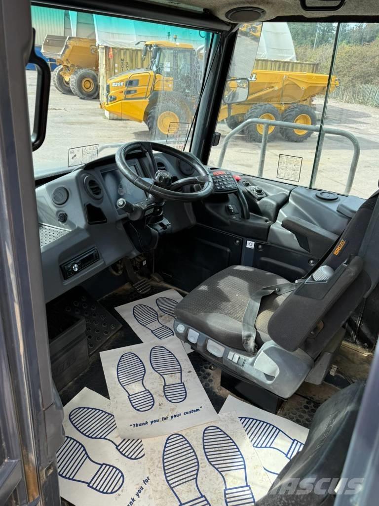 Bell B 30 E Csuklósdömperek